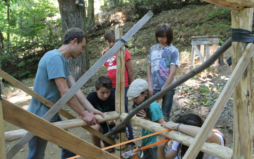 Stage « Construisons en forêt ! » 9-18 ans